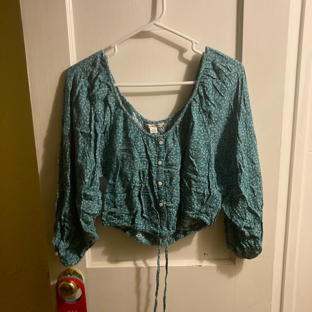 American Eagle top